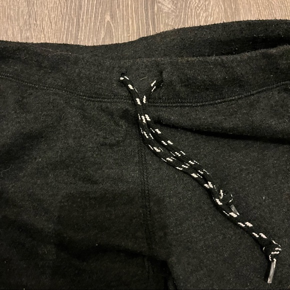 Low rise grey joggers - Picture 3 of 3